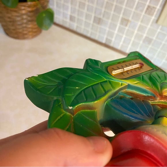 Vintage 1972 Miller Studio INC anthropomorphic Bluebird Chalkware wall plaque - Picture 9 of 10